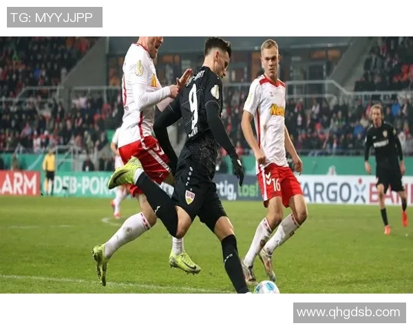 德乙激战雷根斯堡迎战达姆施塔特双方争夺关键积分之战